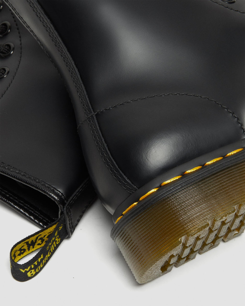 1460 W Black Smooth