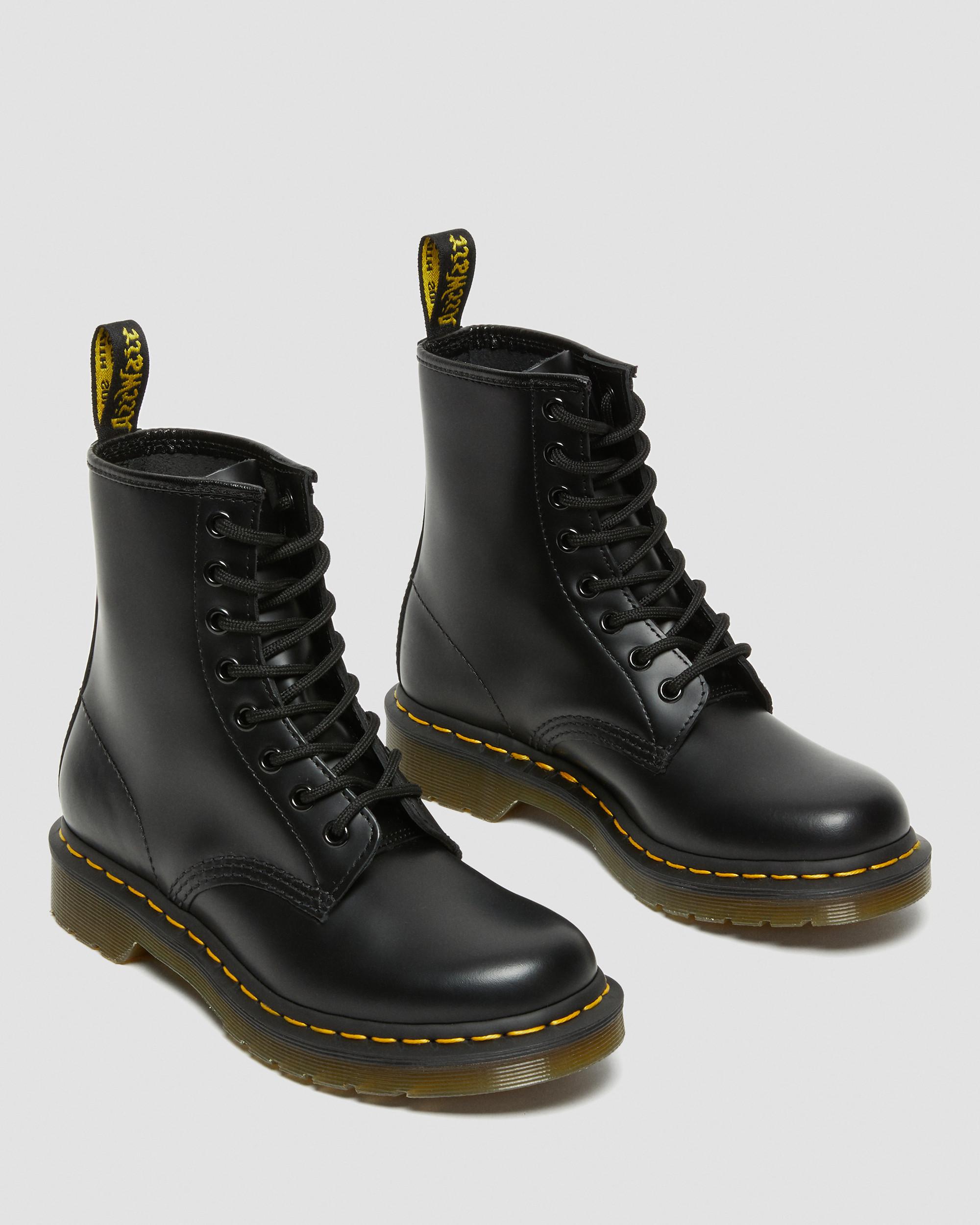 1460 W Black Smooth