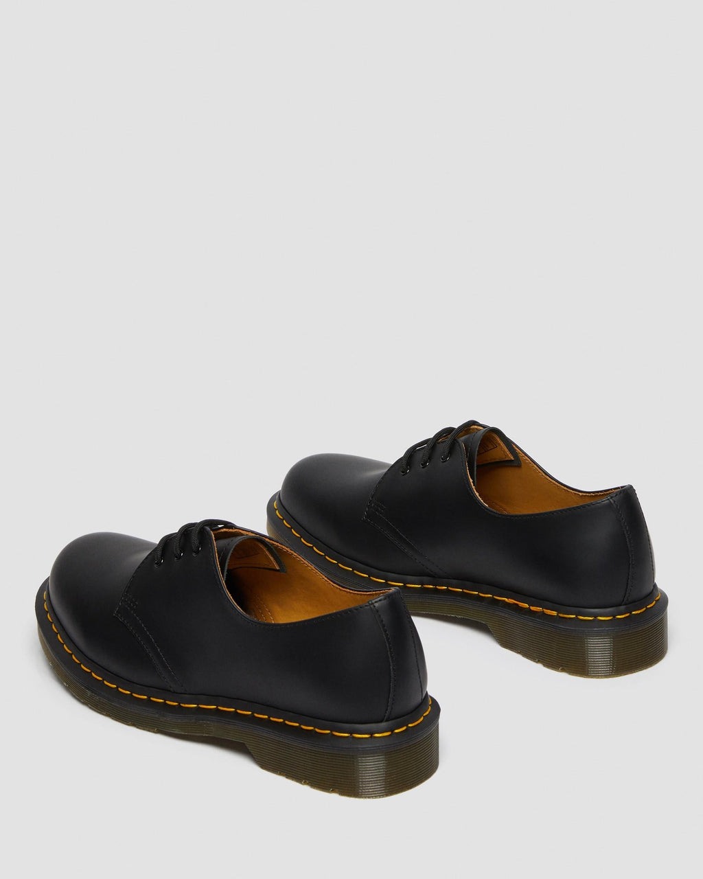 1461 Black Smooth