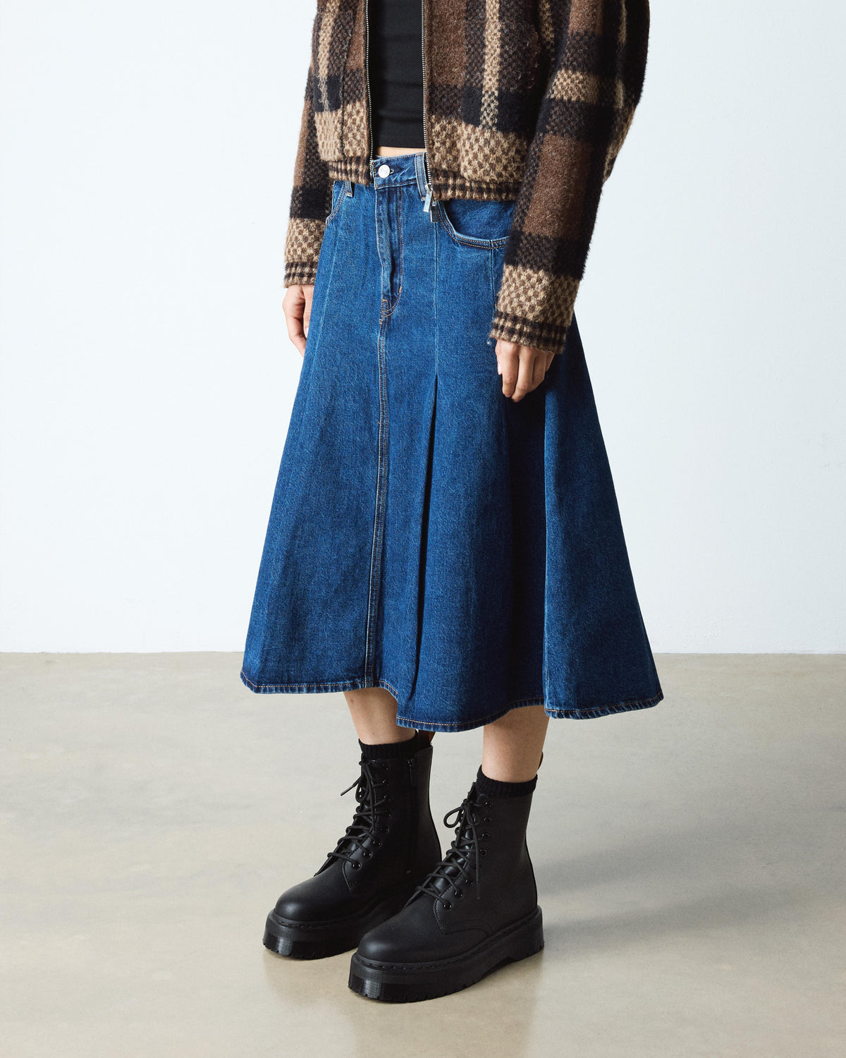 JADON II Mono Vegan Black Felix