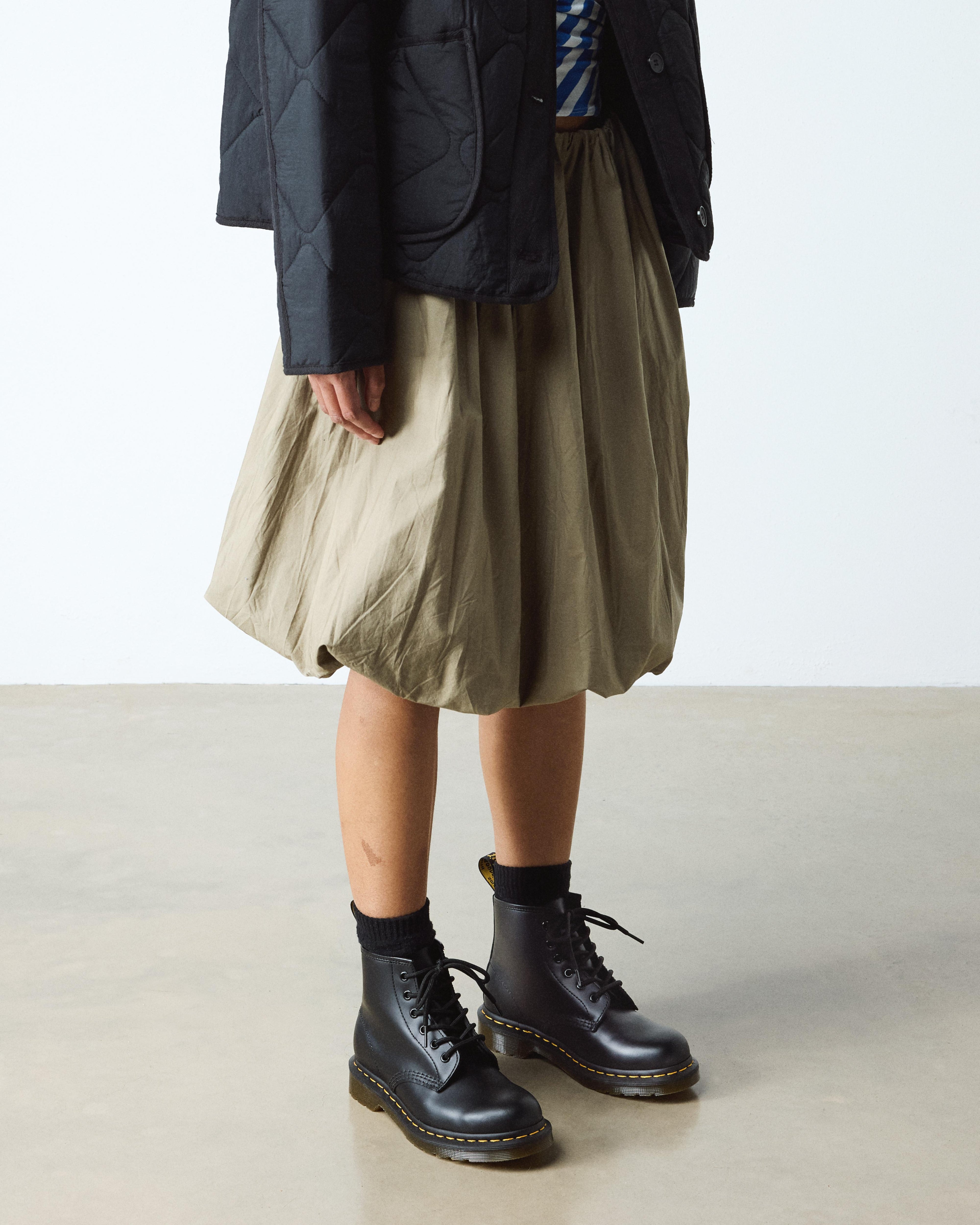 101 YS Black Smooth