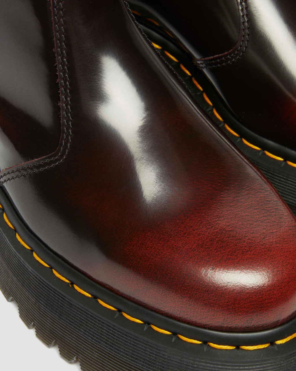 2976 YS Quad Cherry Red Arcadia