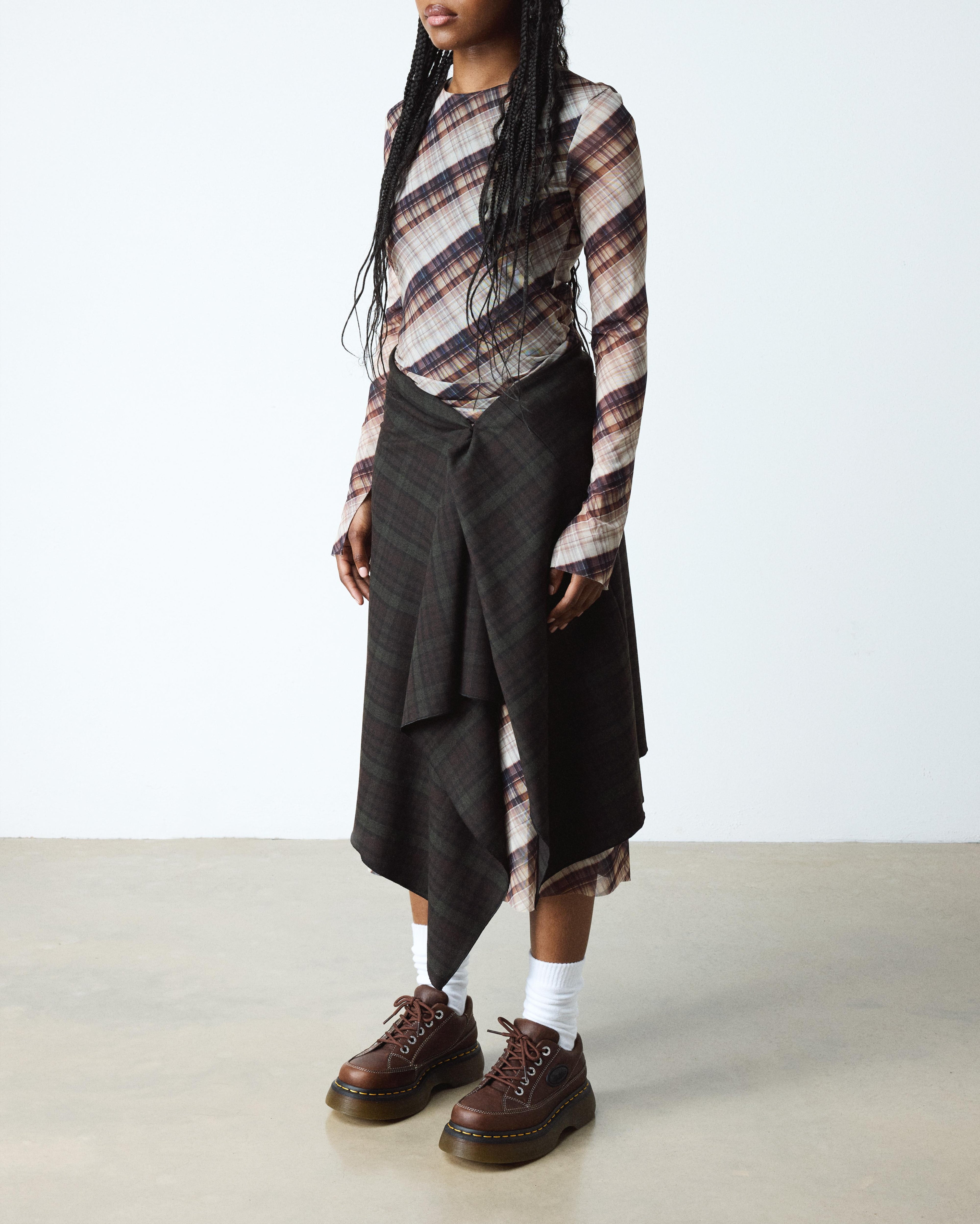 BUZZ 5I Dark Brown Grizzly