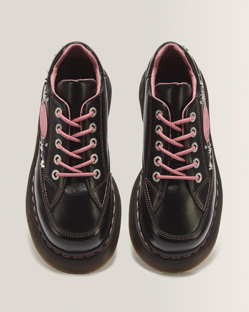 Zapatos Buzz 5 ojales de piel Milled Gloss en Black