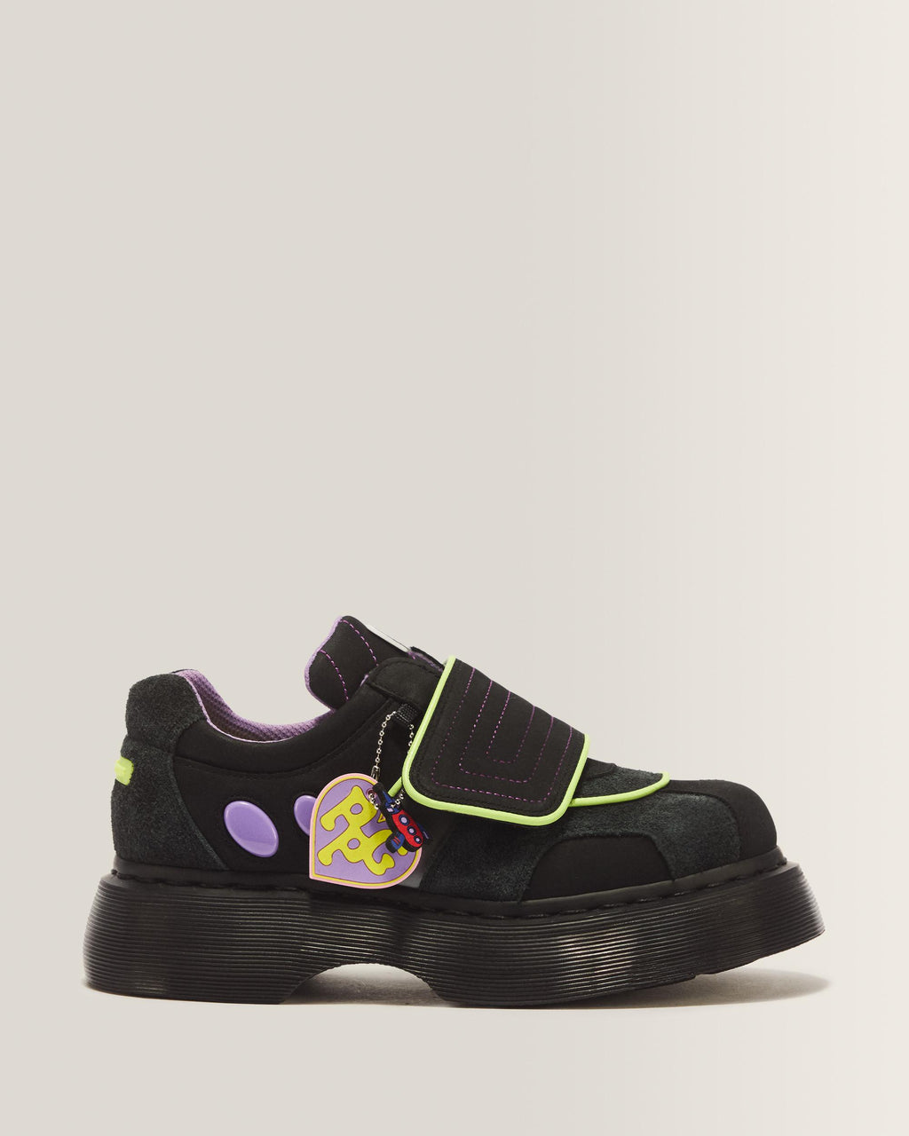 Zapatos Buzz con tira Powerpuff Girls en Black+Gunmetal