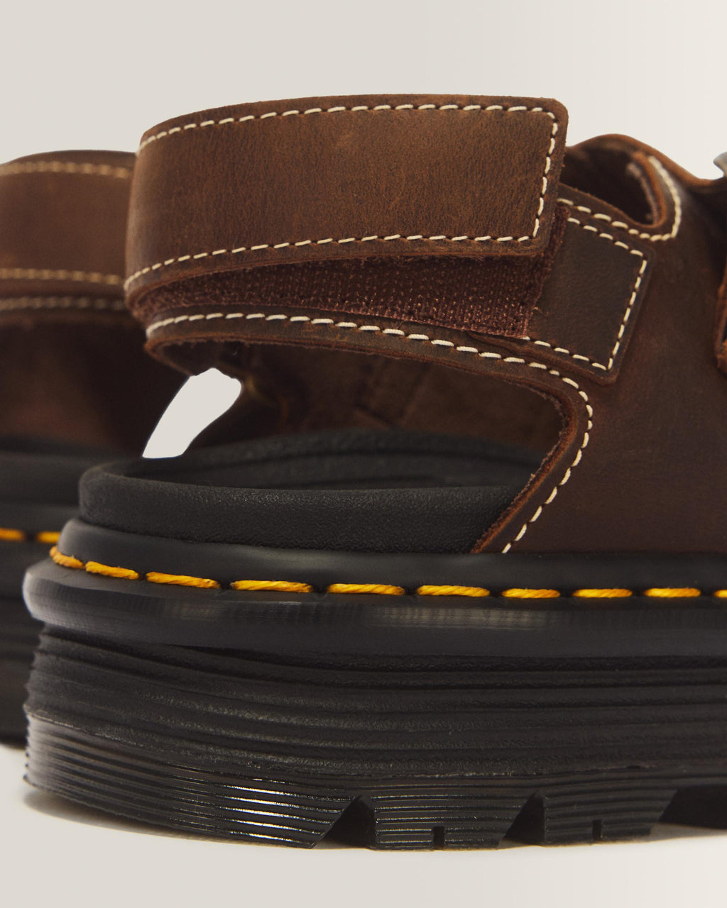 Sandalias Zebzag de piel Crazy Horse en Dark Brown