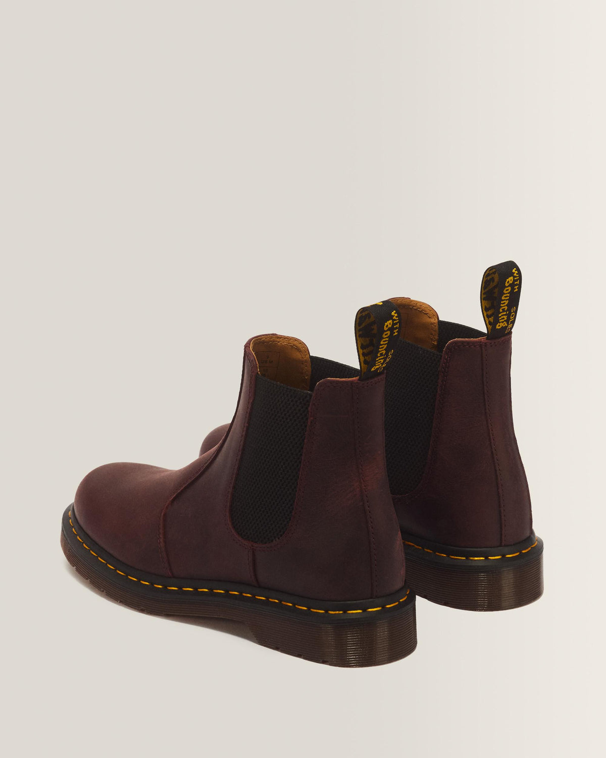 Botas Chelsea 2976 YS de piel Crazy Horse en Cherry Red