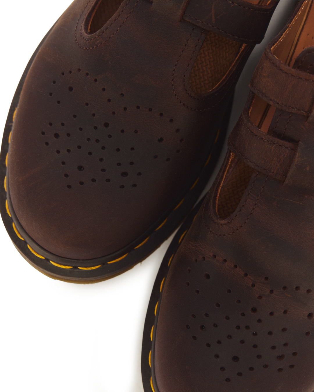 8065 Dark Brown Crazy Horse